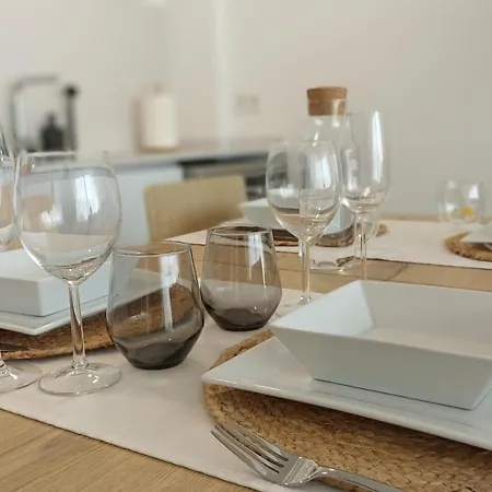 Apartamento Familiar Con Piscina Cerca De La Playa